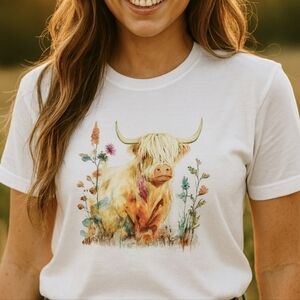 Highland Cow Floral Tee • Western Boho Cow Shirt • Country Graphic Tee